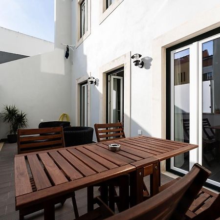 Апартаменти Patio Da Baixa Сетубал Екстер'єр фото